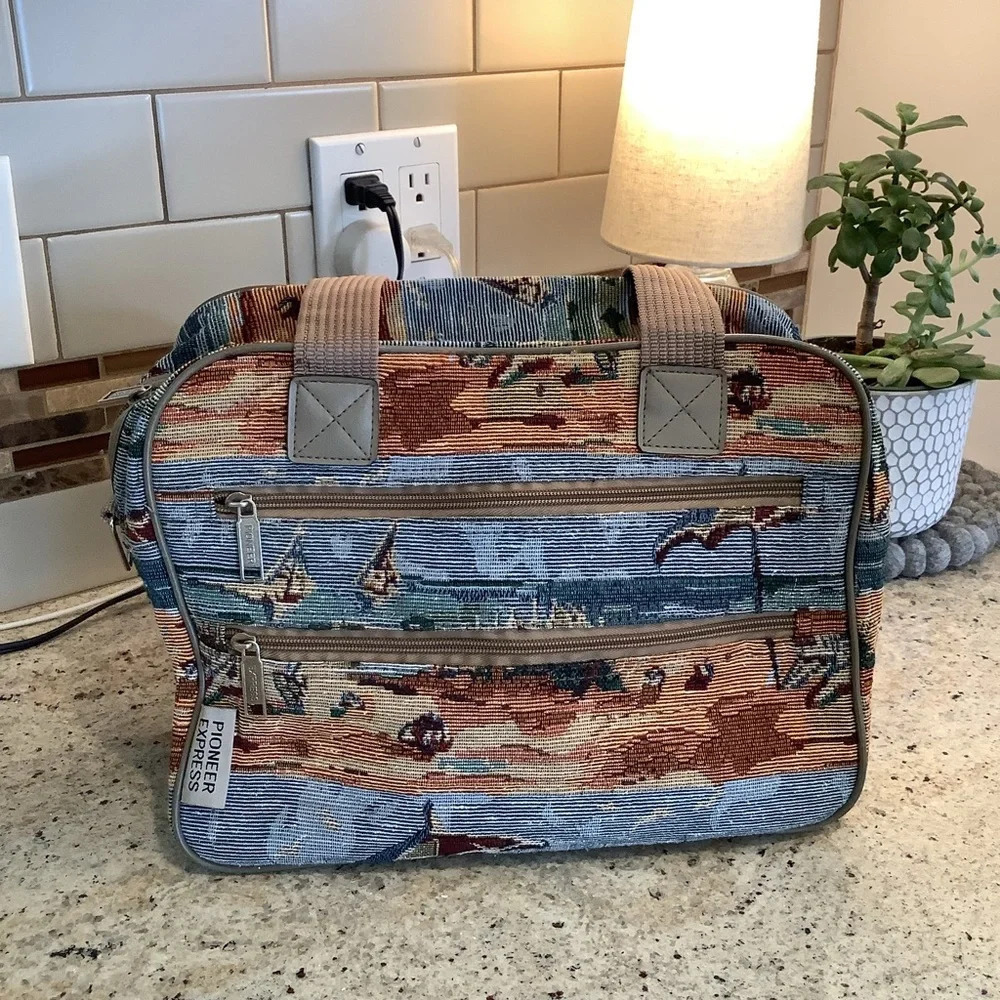 Vintage Tapestry Pioneer Express Travel Overnight Bag Beach Design